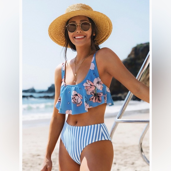 Cupshe Other - NWT Cupshe Kayla Floral and Striped Bikini Size Small